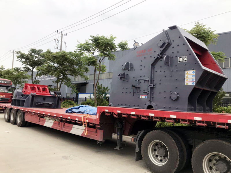 <b>菲尼克斯破碎機設備發貨回顧</b>