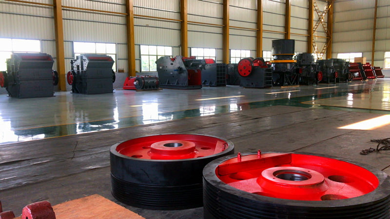 <b>菲尼克斯高端智能破碎設備企業宣傳片</b>