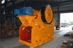 <b>【恒源】錘式破碎機(jī)廠(chǎng)家--滿(mǎn)足你的需求是我們不懈的追求</b>